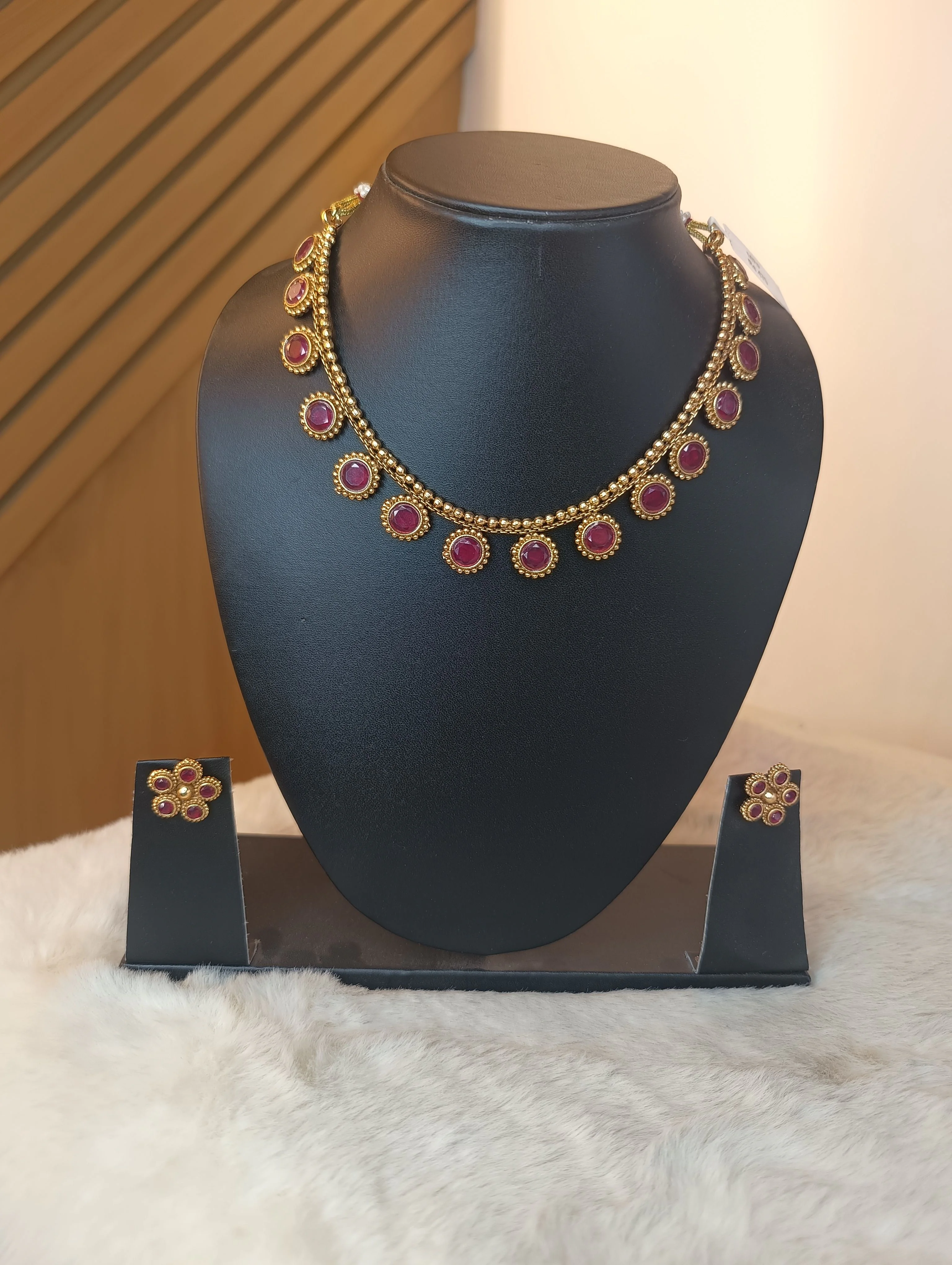 Ruby Stone Necklace Set 2
